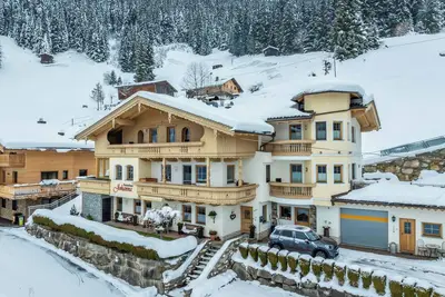 Image de Apartment Sonne in Ferienhaus Johanna in the Zillertal- close to the ski slopes and hiking region