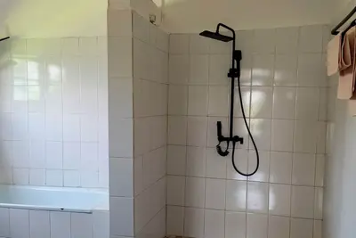 Image de Charming 4-bedroom bed & breakfast in amazing Kigali with fitness room, WiFi