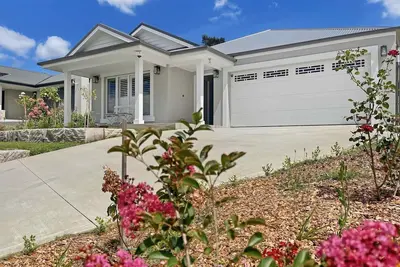 Image de Vue 47 - The gateway to the vineyards