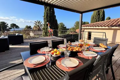 Image de Villa d'exception avec piscine privée et très belle vue mer