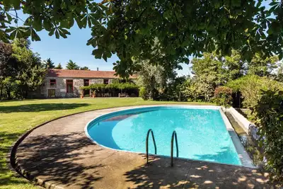 Image de 4 bedroom villa with pool