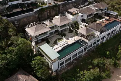 Image de Luxurious Private Villa on a Cliff, 4 Bedrooms, Private Beach, Fully Staffed