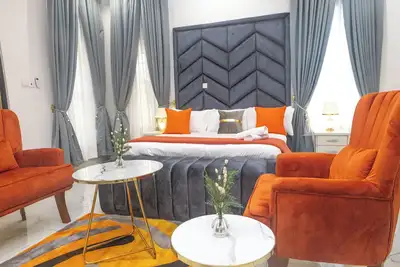 Image de Cosy 4 bedroom House - 24/7 Electricity/Wi-Fi/Security & Pool - Lekki