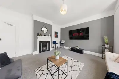 Image de La Casa Dello Balmoral - Spacious 1 Bed