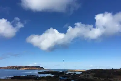 Rhumhor - dog friendly cosy cottage just minutes from the shore