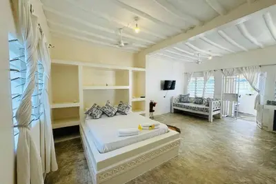 Image de Two bed rooms ensuite with  bathroom #1