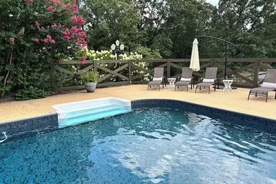 Image de Built in 1900 3 bedroom home in charming Oxford Ms with all the amenities Enjoy!