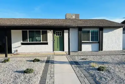 Image de Charming 2-bedroom house with WiFi and Ac in delightful Glendale