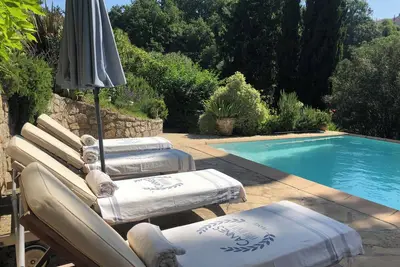 Image de Beautiful ground floor apartment in villa in Opio.