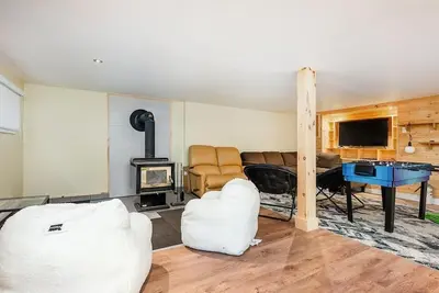 Image de Chalet Montcalm Chertsey. 10 min des activités touristiques pour l'hiver et l'été