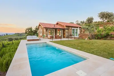 Image de Stone and Wine Villa