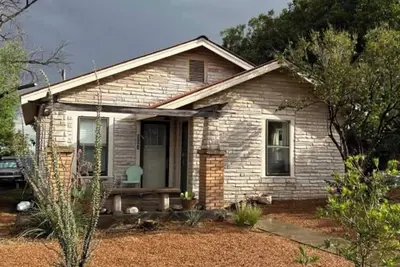 Image de Tumble West Marfa - Charming & Comfortable 2-Bed, 2-Bath