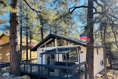 Image de Charming 3-bedroom cabin with Ac, WiFi in beautiful Munds Park