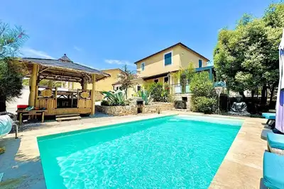Image de Villa 3 chambres - Piscine & Paillotte Bambou