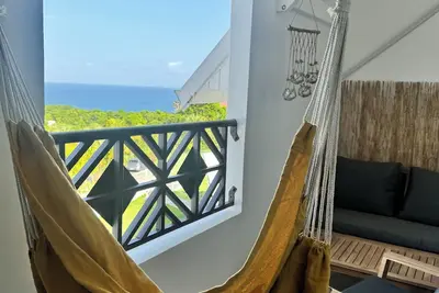 Image de Duplex vue mer avec piscine, Le Gosier à 5 minutes de la plage!