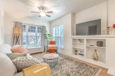 Image de Carson Flats Apt #3 | 1br • Near Bok• Osu Med•Dtwn