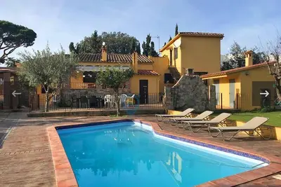 Villa with pool on the Costa Brava, ideal for vacations!