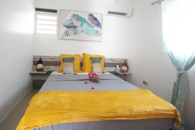 Image de Évasion au calme : maison avec piscine privée et plage à 3 min