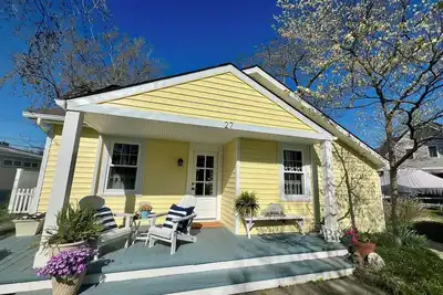 Image de Charming Bay Ridge Cottage with Chesapeake Bay Views – Just Steps to the Beach