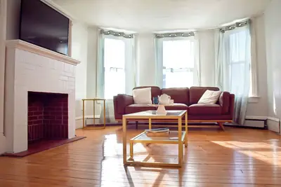 Image de Private Fall River Getaway Near Historic Downtown!