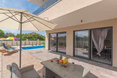 Image de Villa Sunset with Outdoor Pool - Four Bedroom Villa with Pool