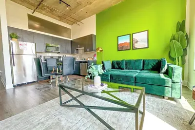 Image de McCormick Place 2b/2b family unit with optional parking for up to 8 guests