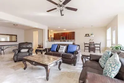 Image de Spacious 4-Bedroom Getaway for Families & Groups