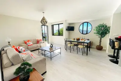 Image de Flor do Lido by Madeira Real