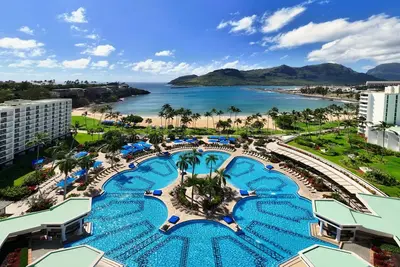 Image de Beachfront Resort w/ Outdoor Pool, Airport Shuttle! 3 Ocean View Accommodations!