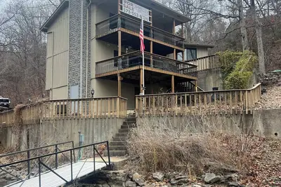 Lakefront Escape at Lake of the Ozarks with Private Dock and Ski\/Pontoon Rentals