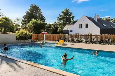 Image de Mobil-home Premium 40m² (3 chambres) - 2 salles de bain + Terrasse + Tv + lave-vaisselle 6 personnes