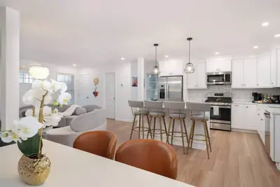 Modern 4br Near Hospitals  - For Extended Stays