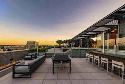 Image de Luxury Living | Tysons | Spacious | Balcony