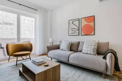 Image de Blueground | Alvalade, Ac & w/d, nr park