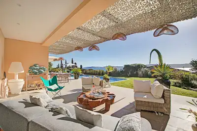 Image de Villa Bayugita With Master Bedroom, Grimaud, France