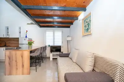 Image de Appartement de deux chambres avec la terrasse Zadar (A-22871-a)