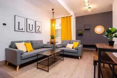 Image de Loira La Luz: Nordic Style in Residential Zone