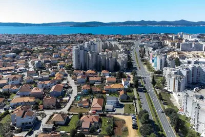 Image de Appartement de deux chambres avec la terrasse Zadar (A-22871-b)
