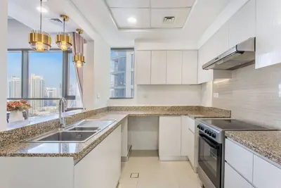 Image de Exclusive 2-Br Retreat in Prime Downtown Dubai