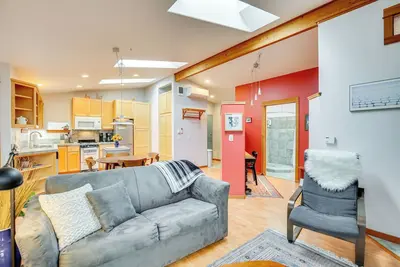 Image de 2 Mi to Uo: Cozy Retreat in Eugene!