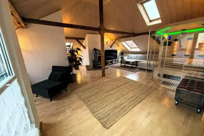 Image de 120 qm maisonettappartement in the middle of Weimar with fireplace and sauna