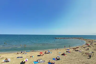 Image de Studio cabine en bord de mer avec parking et animaux admis