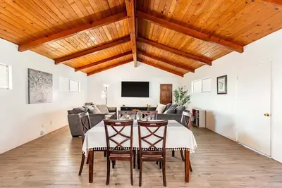 Image de Spacious 4br Retreat near Disneyland & Beaches