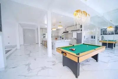 Image de El Amo Lakeview Villa