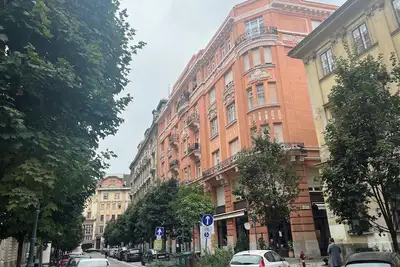 Image de 2-bedroom apartment in best part of central Budapest