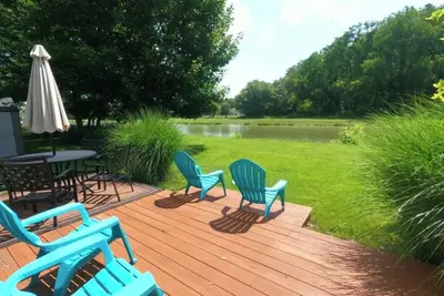 Cozy & Scenic 2b/1b Artist Retreat on Cayuga Inlet