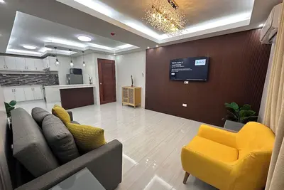 Image de The Penthouse - Barretto, , Olongapo City Near Beach and Inflatable Island