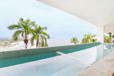 Image de Spectacular oceanfront apartment, ideal for families and friends!