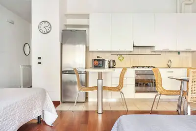 Image de The Alley in the Center