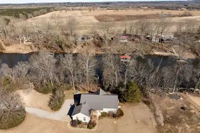 Image de Little Red River Retreat at Dripping Springs Access